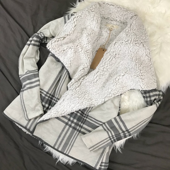 Thread & supply Sherpa monarch Cardigan sweater - Picture 4 of 8